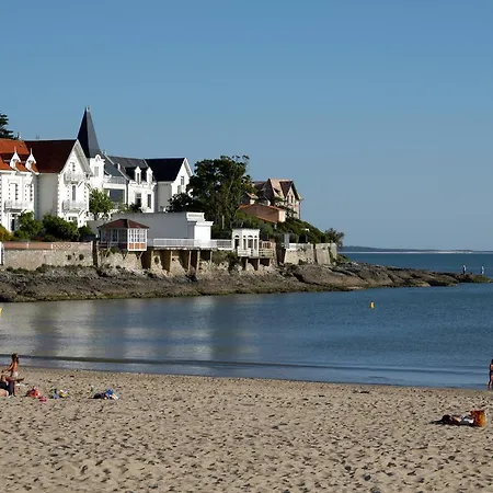 La Foret D'armotte Villa *